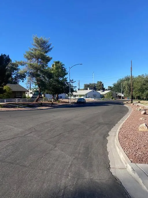 *Free Parking Near Strip Cozy 2Br Home Side: A Las Vegas